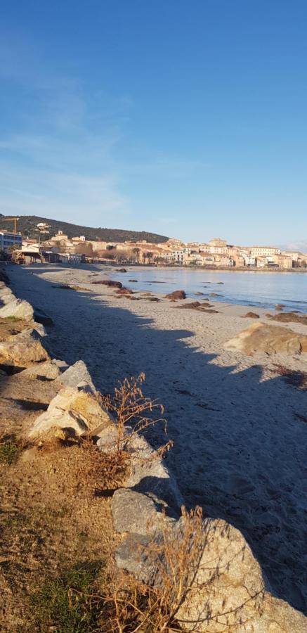 Tres Beau Duplex Vue Panoramique Mer, Proche Plage LʼÎle-Rousse Exterior foto